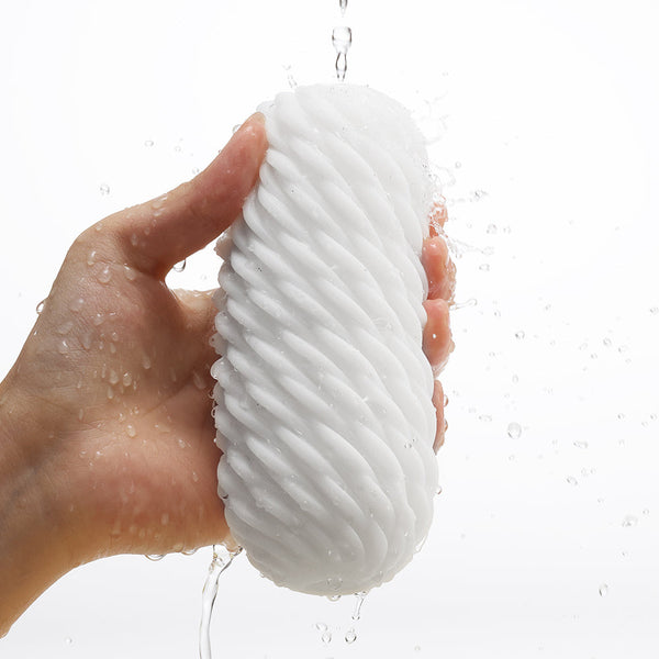 TENGA 3Dx FLOW 飛機杯可翻轉內芯沖水清洗示範,材質防水易乾設計