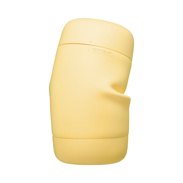 Tenga Puffy Custard Yellow，展示柔軟材質與高級膠體設計。